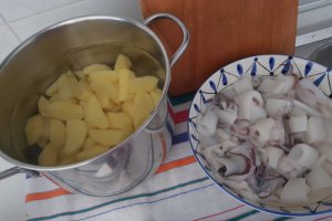 Seppie con patate all'inferno
