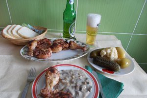 Pulpe de pui la gratar, cu ciuperci si smantana