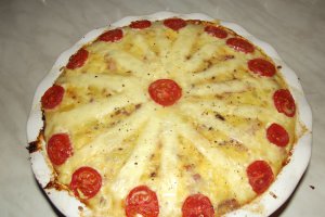 Aperitiv placinta cu cartofi si altele