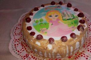 Desert tort Sofia cu frisca si cirese din compot