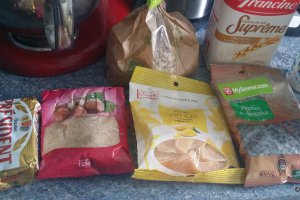 Desert biscuiti cu fulgi de ovaz si mango uscat