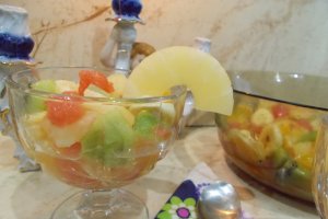 Salata de fructe exotice (II)