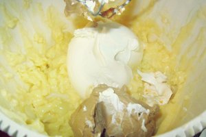 Desert tort Ecler cu crema caramel