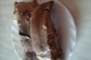 Limba de porc cu sos de ceapa si galuste de faina