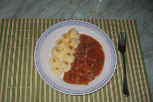 Tocanita cu pipote si inimi