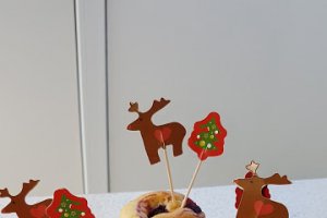 Desert briose cu fructe de padure