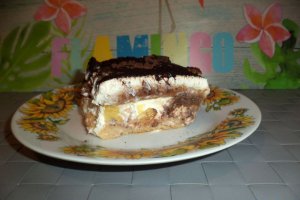 Desert tiramisu cu ananas