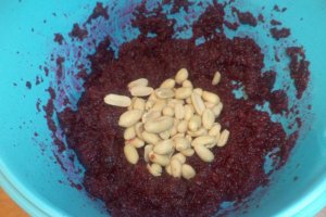 Inima de vitel insotita de piure de conopida si sfecla