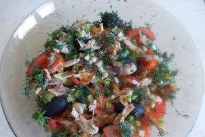 Salata de post, din cartofi si macrou afumat