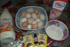 Desert crema de zahar ars cu piersici si kiwi