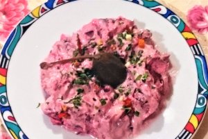 Ton cu sfecla rosie si mascarpone