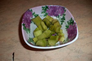 Desert budinca de chia si rubarba