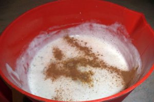 Desert budinca de chia si rubarba