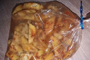 Cartofi cu rozmarin la cuptor