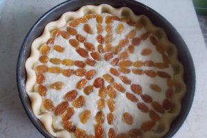 Desert pasca de branza dulce, cu stafide