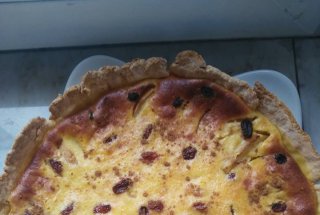 TARTA CU MERE
