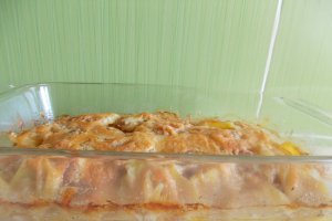Cartofi gratinati, cu piept de pui la cuptor