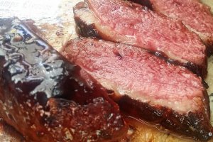 Piept de rata caramelizat