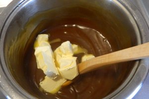 Desert tort cu crema caramel si ananas (de post) - Reteta nr 500