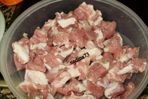 Tocanita din ceafa de porc  cu pasta de tomate