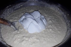 Desert pasca dulce vanilata