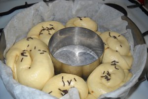 Desert cuib cu oua