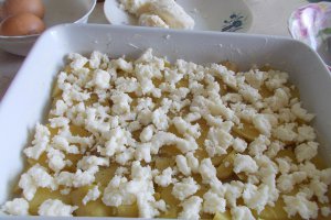 Budinca de cartofi si branza de burduf