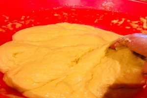 Desert cozonac cu aluat oparit si Nutella