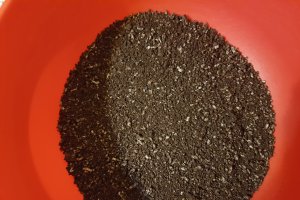 Desert tort cu Oreo, capsuni si ciocolata