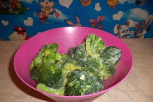 Aperitiv aspic de legume si oua de prepelita