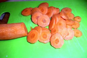 Aperitiv aspic de legume si oua de prepelita