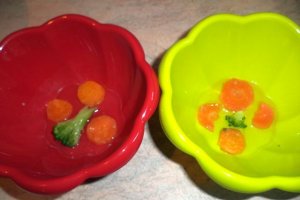 Aperitiv aspic de legume si oua de prepelita