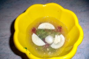 Aperitiv aspic de legume si oua de prepelita