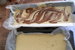 Desert chec cu dulceata de dovlecei