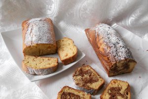 Desert chec cu dulceata de dovlecei