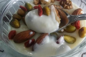 Desert crema de lapte orientala / Mhallabiye (Siria)