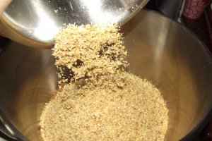 Desert prajitura cu crema de biscuiti si lapte condensat