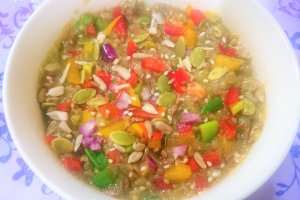 Salata de vinete cu ardei si seminte