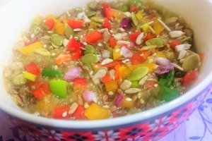 Salata de vinete cu ardei si seminte