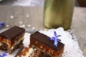 Desert prajitura Snickers