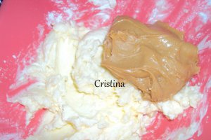 Desert prajitura cu unt de arahide