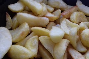 Cartofi cu porumb dulce