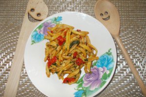 Fasole galbena scazuta la tigaie