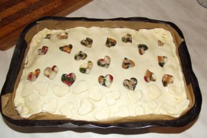 Placinta cu carne si mozzarella