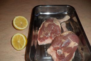 Pulpe de rata cu piure de capsuni si branza de vaci