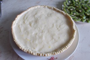 Desert tarta cu crema de lamaie si kiwi -reteta nr. 300