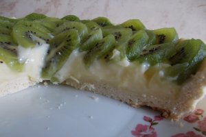 Desert tarta cu crema de lamaie si kiwi -reteta nr. 300