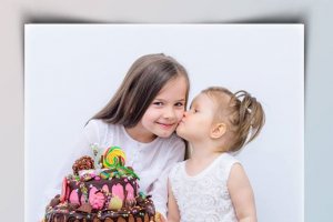 Desert tort Raisa, cu zmeura si ciocolata - reteta cu numarul 700