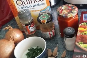 Ficat de pasare confiat cu quinoa