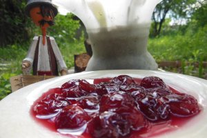 Dulceata din cirese de mai